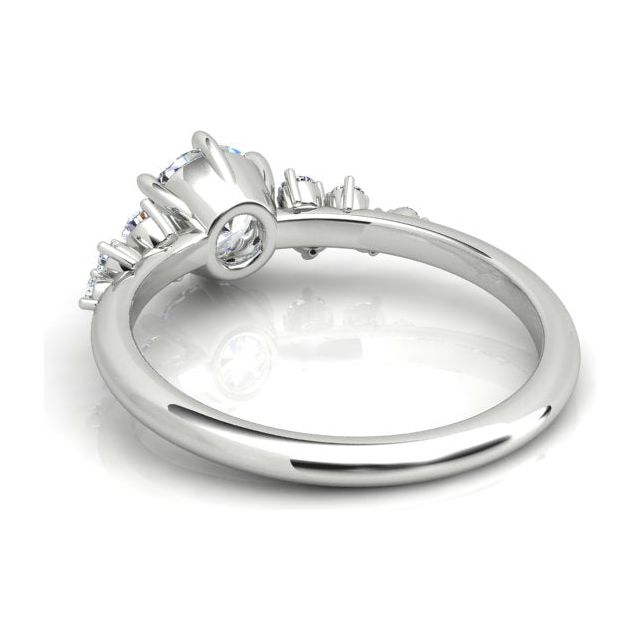 Platinum 0.89ct Diamond Engagement Ring