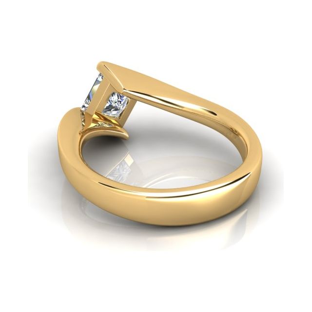 18ct Yellow Gold 0.75ct Solitaire Princess Cut Engagement Ring