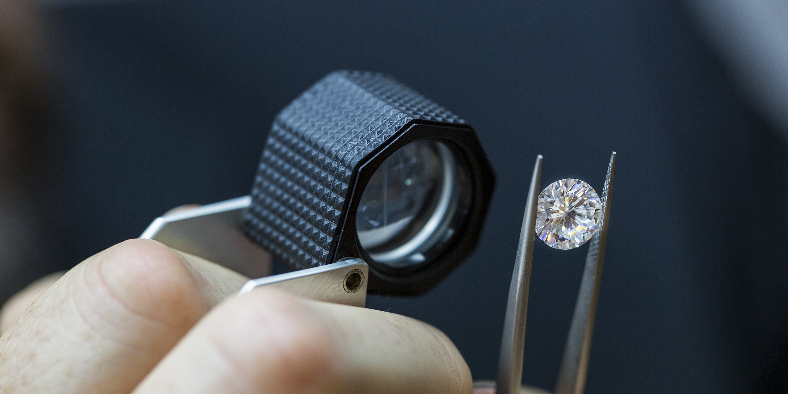 How We Select a Diamond