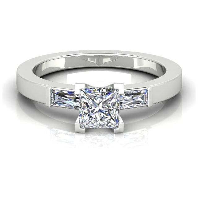 Platinum 0.98ct 4-Claw Princess Cut Diamond Engagement Ring
