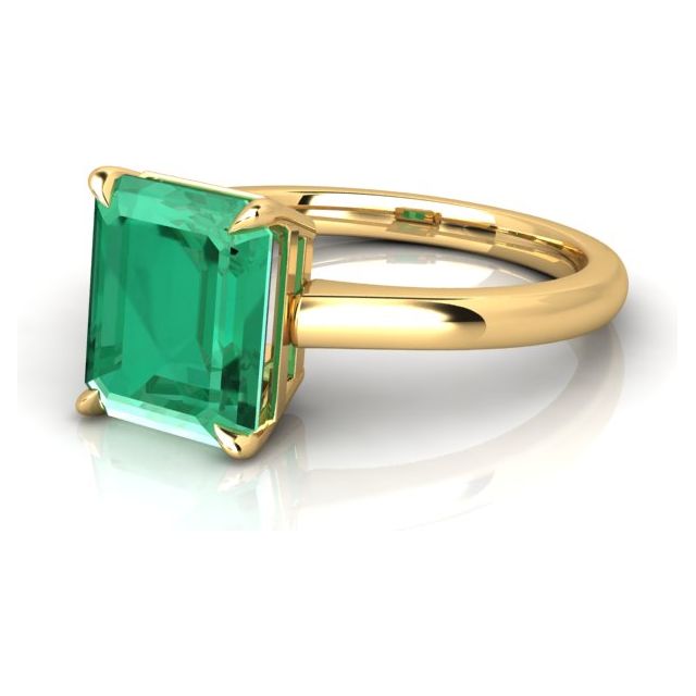 18ct Yellow Gold 4-Claw 3.07ct Solitaire Emerald Dress Ring